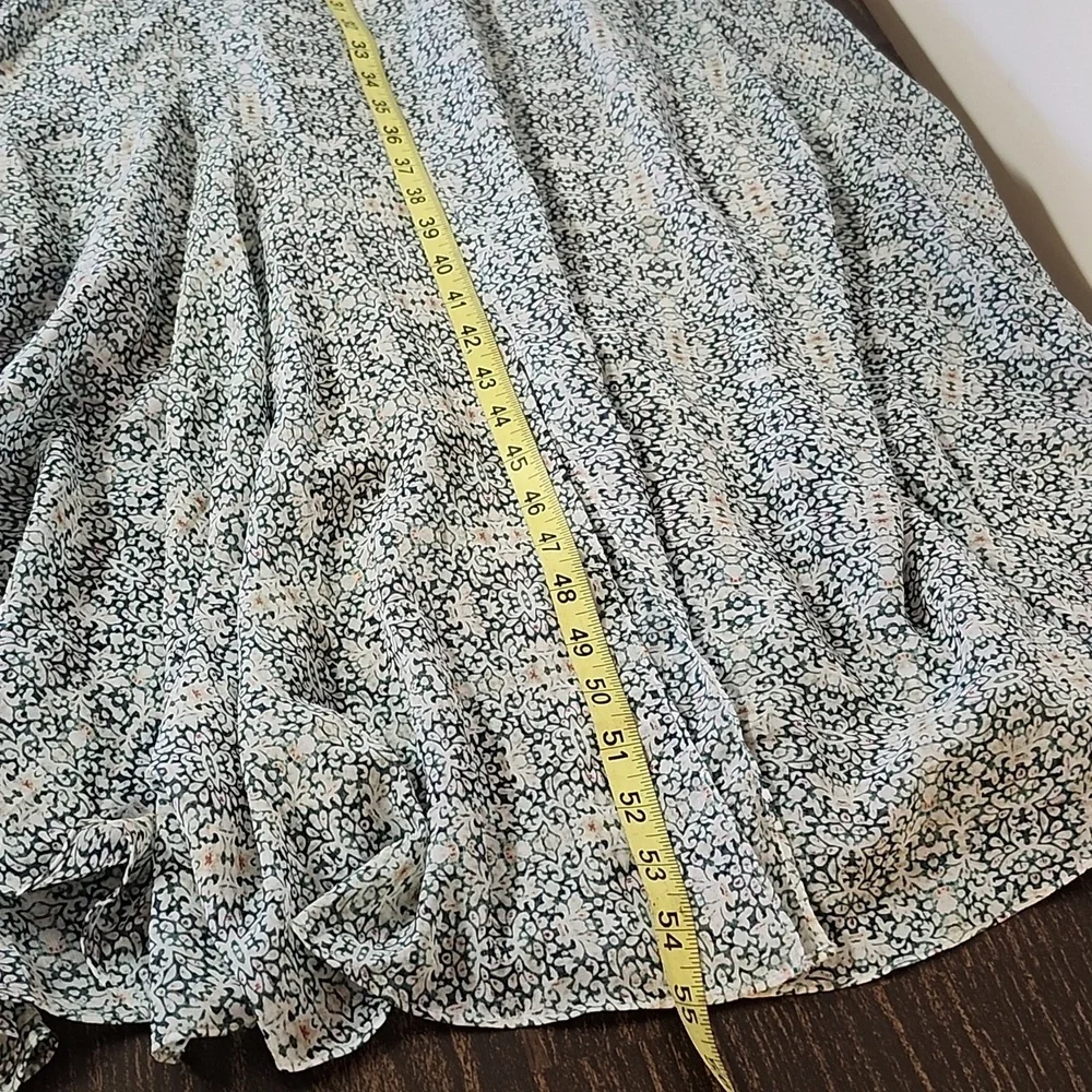 Cabi Maxi Slip Dress Flowy Size 8 Romantic Sexy Party - Picture 8 of 10